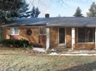 1981 Twilight Hl, Commerce Township, MI 48390