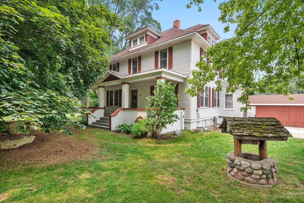 3304 Hubertus ROAD, Hubertus, WI 53033 Zillow