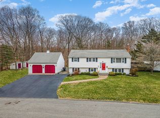 165 Sunset Dr, Brockton, MA 02301