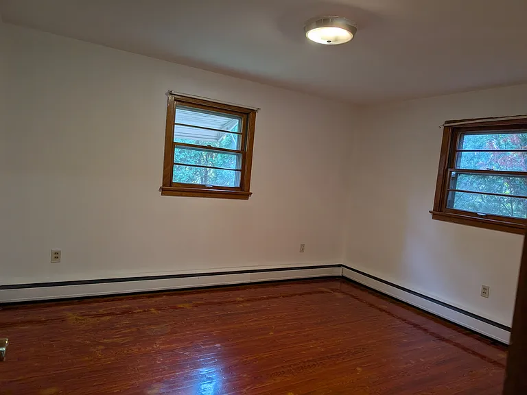 613 Altavista Ave — Photo 12