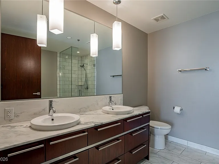 4471 Dean Martin Dr #1008 — Photo 20
