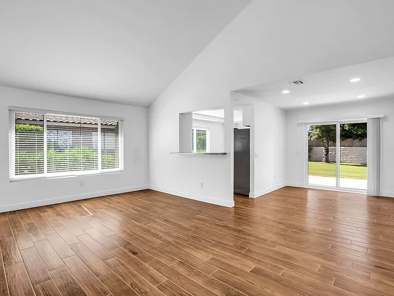 74880 San Simeon Dr — Photo 8