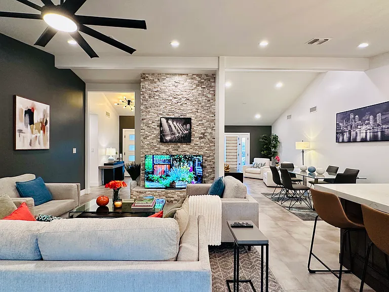 9062 E Sheena Dr — Photo 25