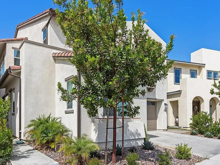 702 Westbrook Loop — Photo 48