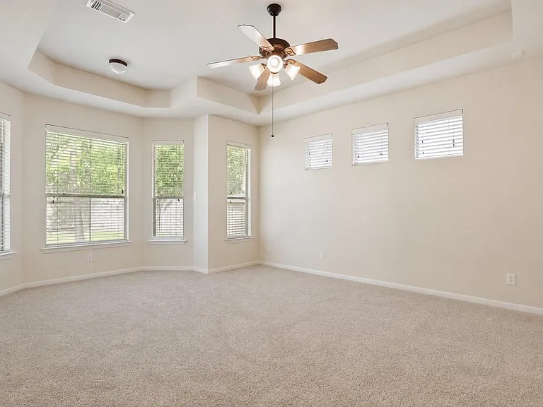 31 Ginger Springs Pl — Photo 8