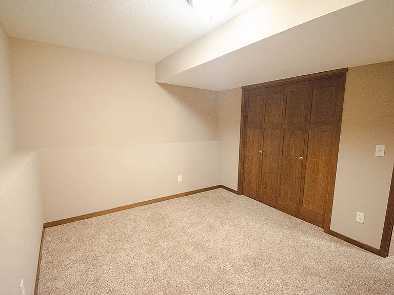 6736 Clarkia Dr NW — Photo 15