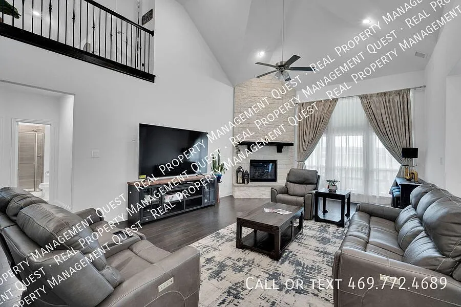 Coming soon- Schedule your showing in advance — Photo 4