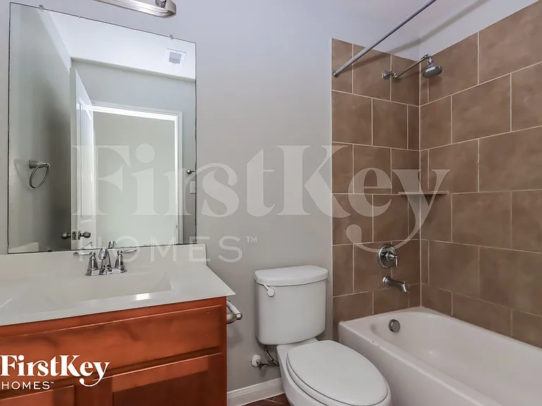 240 Country Crossing Cir — Photo 13