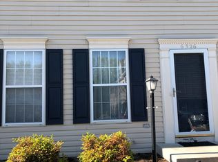 6326 Darlington Dr, Harrisburg, PA 17112