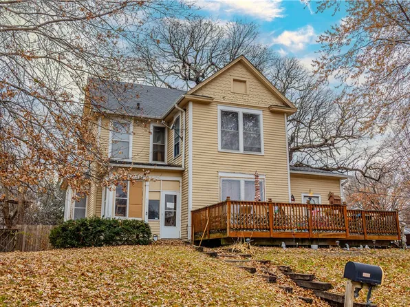 4136 9th St, Des Moines, IA 50313