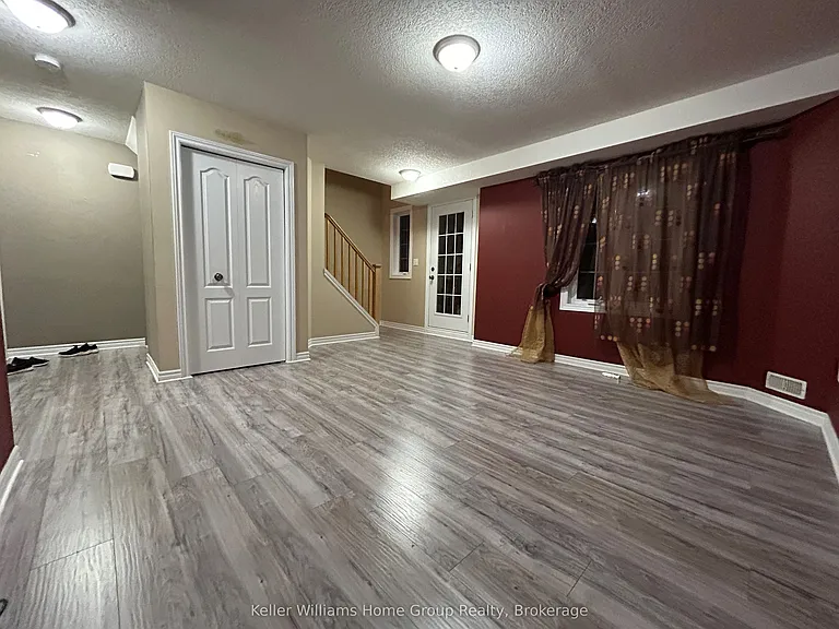 55 Mooregate Cres #13B — Photo 11