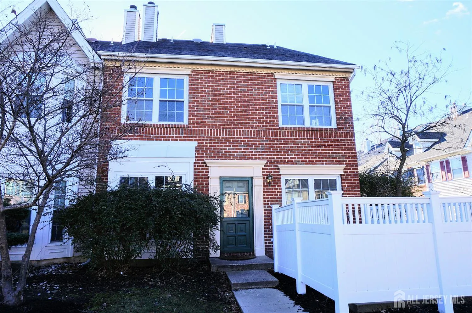 2 bed, 2.5 bath, 1186 sqft, $2,700 — Photo 1