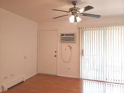 5th image of 3721 Ruby St APT 208S