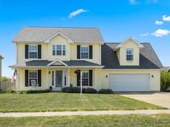 4019 Orchard Ln, Monticello, IL 61856