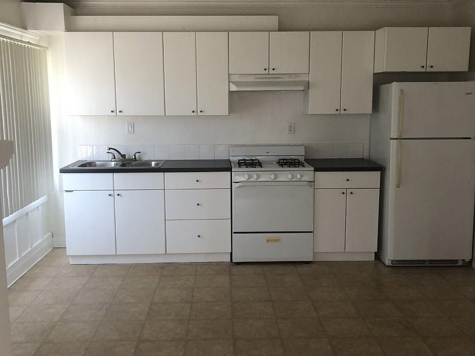 1st image of 265 21st St