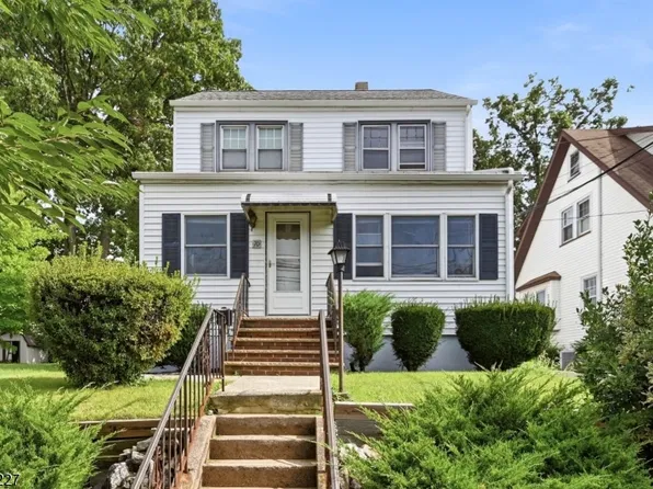 70 Rowland Ave, Clifton City, NJ 07012
