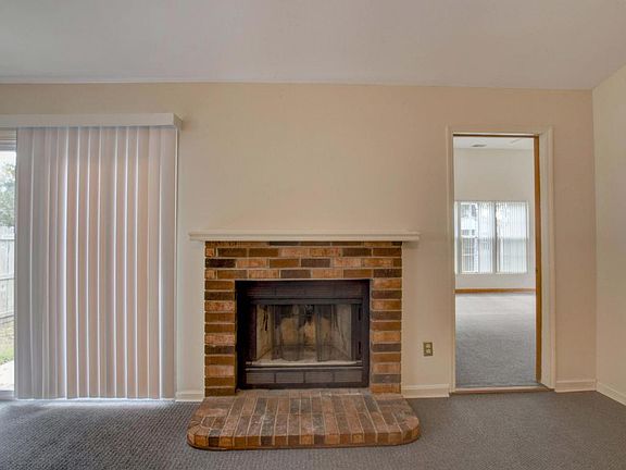 5th image of 4169 Mill Creek Dr