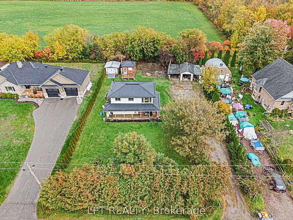 2nd image of 75 Wakeford Rd