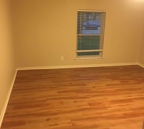 3rd image of 1814 Leona Dr