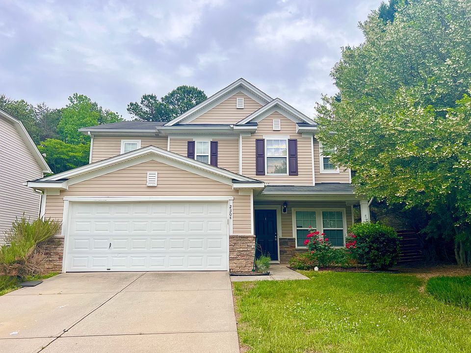 1st image of 2304 Harwood Hills Ln