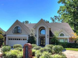 14 Masters Place Dr, Maumelle, AR 72113