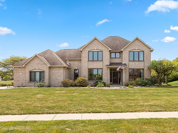 2nd image of 69 Woodfield Grn
