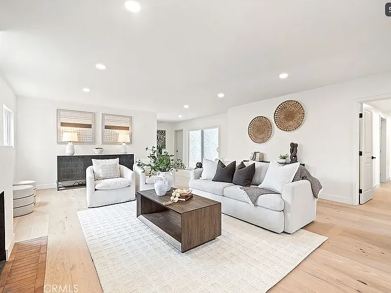 2446 W 234th St — Photo 13