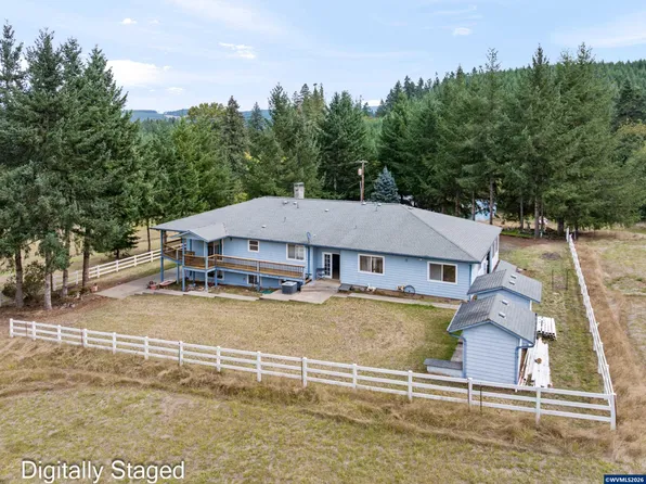 42174 Fish Hatchery Dr, Scio, OR 97374