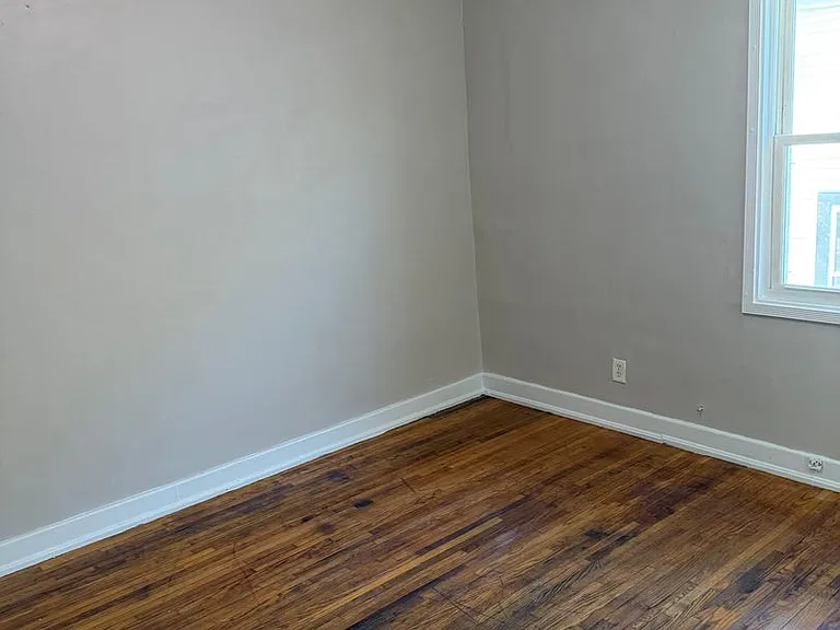 34 Fairfield St — Photo 5