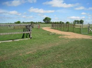 7204 Highway 77, Marietta, OK 73448