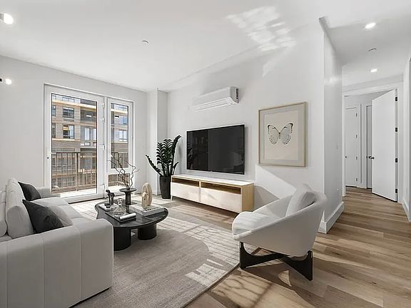2nd image of 89-25 162nd St #401
