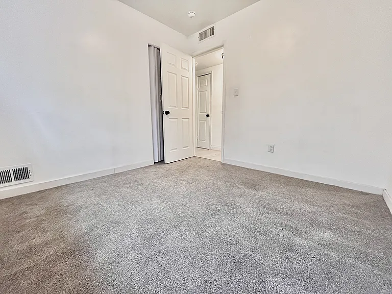 17381 Charest Ave — Photo 13