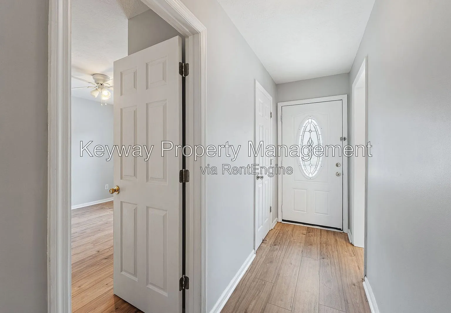 2 bed, 2.0 bath, 1220 sqft, $1,435 — Photo 3