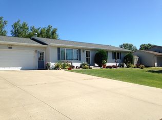1102 E Apple St, Spencer, WI 54479