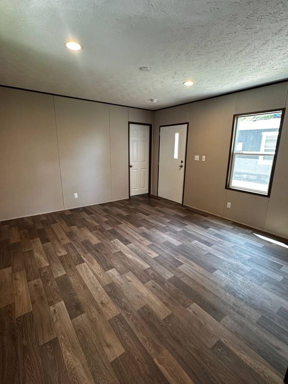 37 Palma Cir, Austin, TX - More