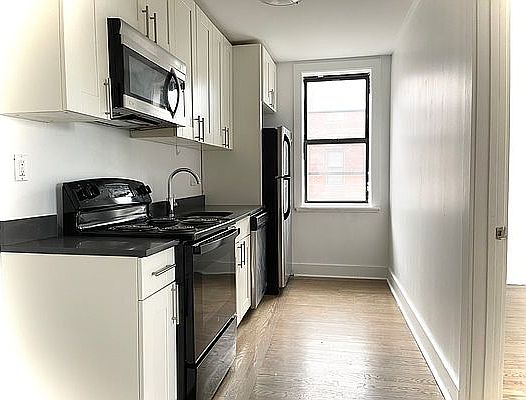3rd image of 3660 Waldo Ave #Ee7