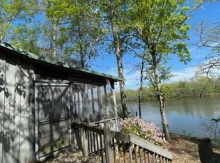 90 River Rd, Lowndesboro, AL 36752