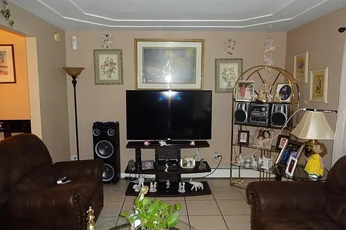 145 Dover Dr Photo 1