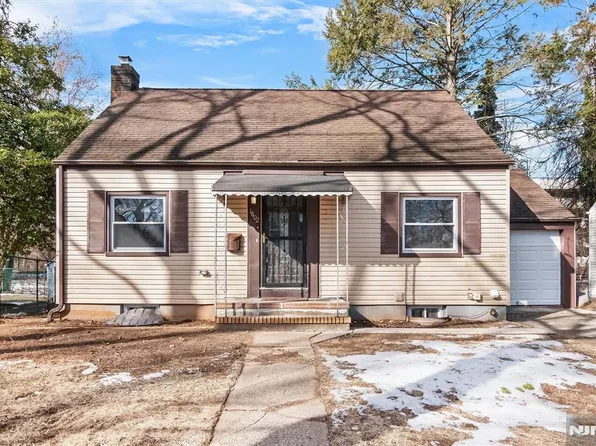 1802 Palisade Ave, Teaneck, NJ 07666