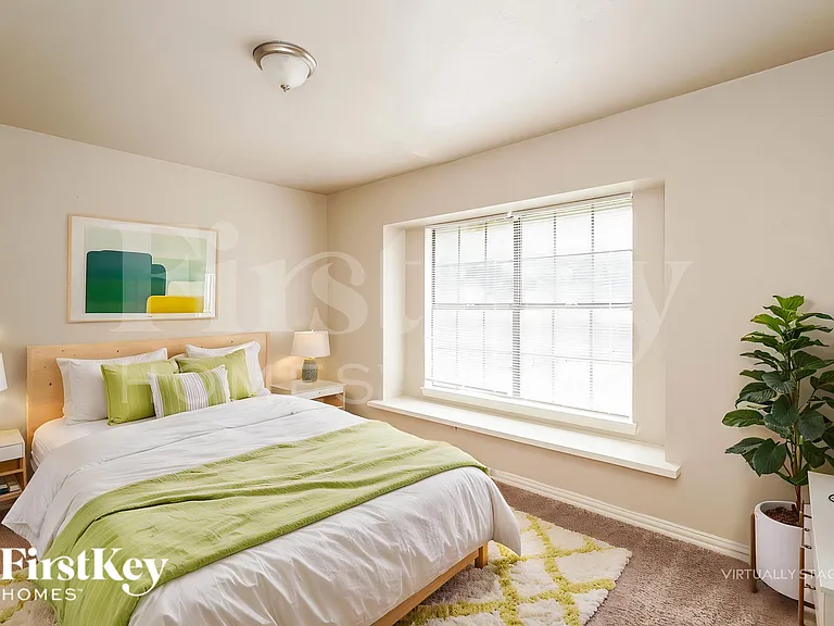 7116 Wayfarer Trl — Photo 12