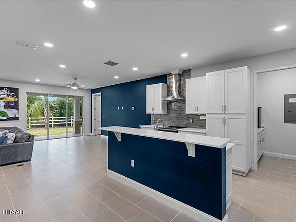 5th image of 6747 Calistoga Cir