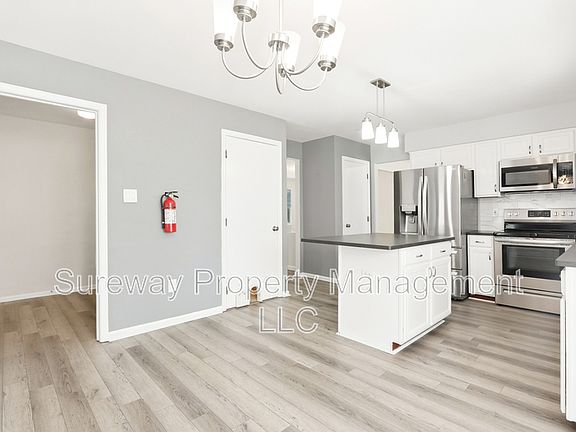 5th image of 25 Adler Cir