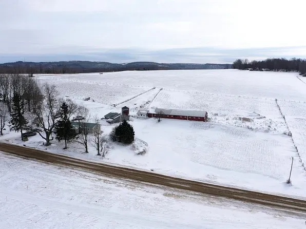 1433 Forsythe Rd, Wellsville, NY 14895