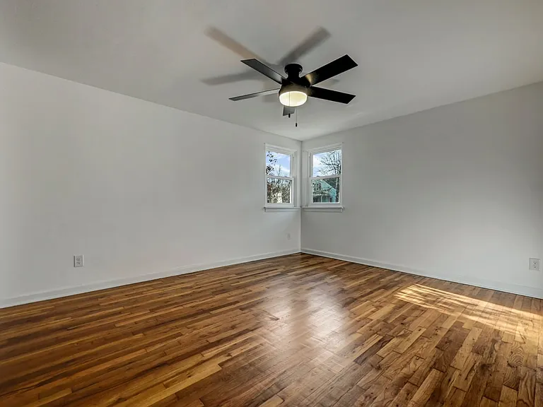 850 Church St — Photo 19