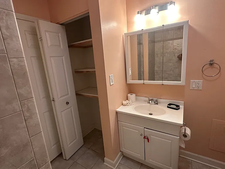 5641 Circle Dr — Photo 8