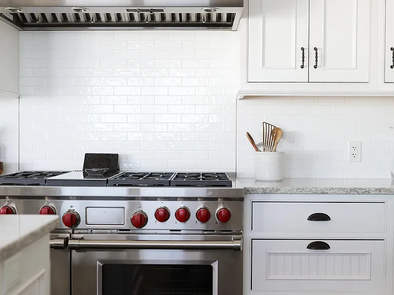 260 Fischer Cir — Photo 17