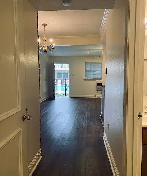 1402 Saint Andrew St #201 — Photo 7