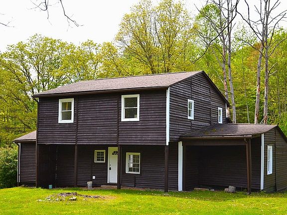 3rd image of 4250 Julia Rd