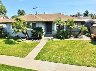 2430 Candlewood St, Lakewood, CA 90712
