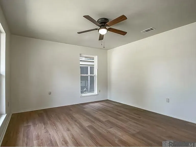 11976 Baylor Dr — Photo 4